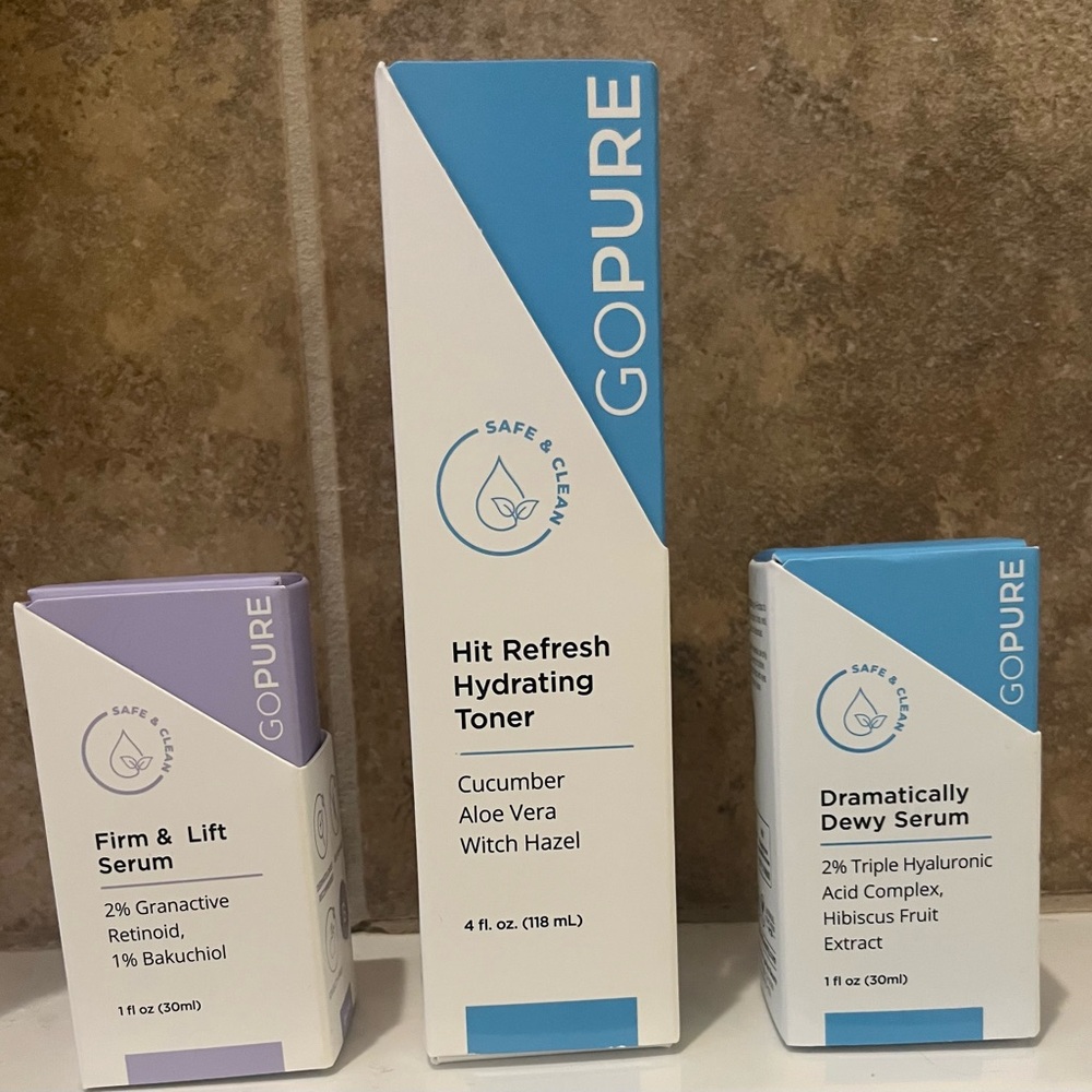 Hydrating Toner and Serums Set - Blue and Purple